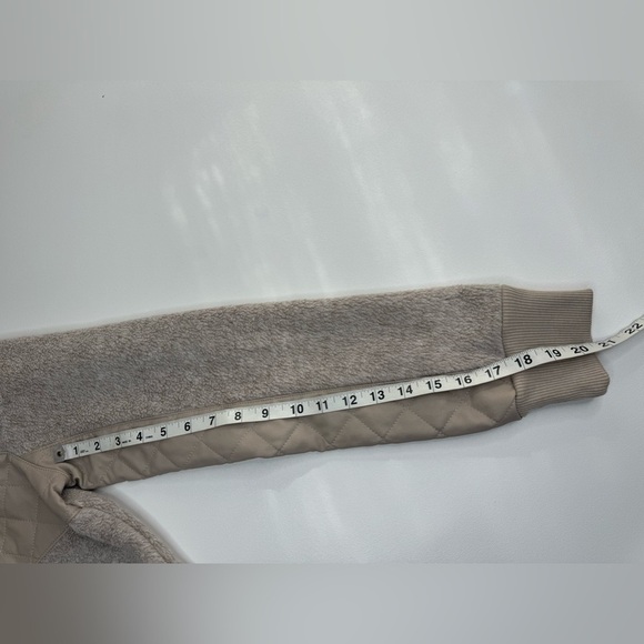 Abercrombie & Fitch *Taupe Asymmetrical Faux Quilted Leather Fleece Pullover XS - Picture 6 of 12